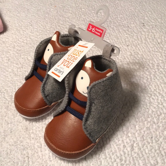Carters- stylish pair of boots for your infant! - Picture 2 of 3